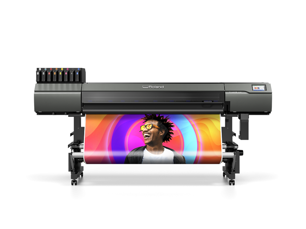 Print- und Cut-Drucker TrueVIS LG-540 von Roland zur Produktion von kleinformatigen Namensetiketten