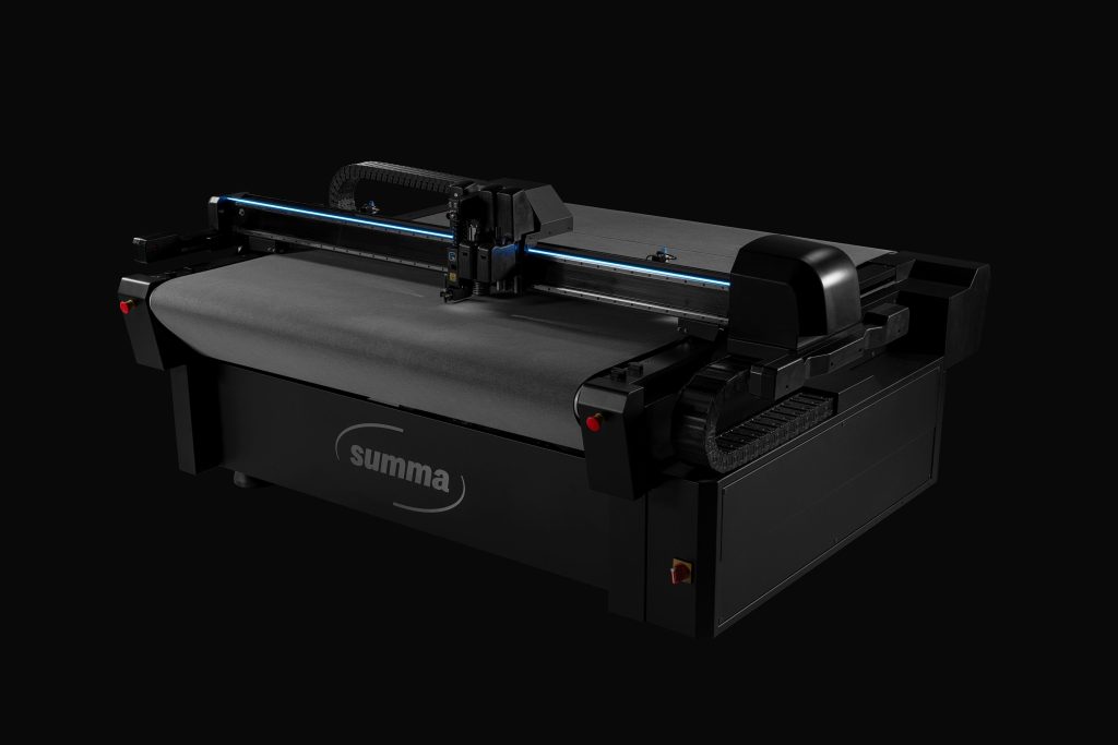 Flachbettschneideplotter F-Serie Vantage von Summa